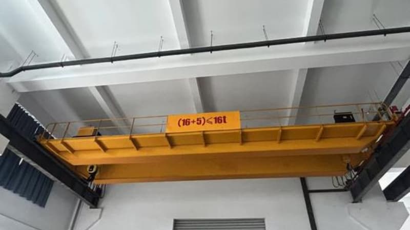 Vietnam Machinery Workshop 20T Overhead Crane 9m Lift Height