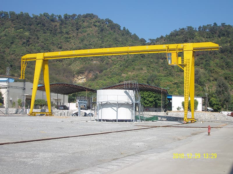 32 Ton Single Girder Gantry Crane for Power Plant in Vietnam with 18m Lift