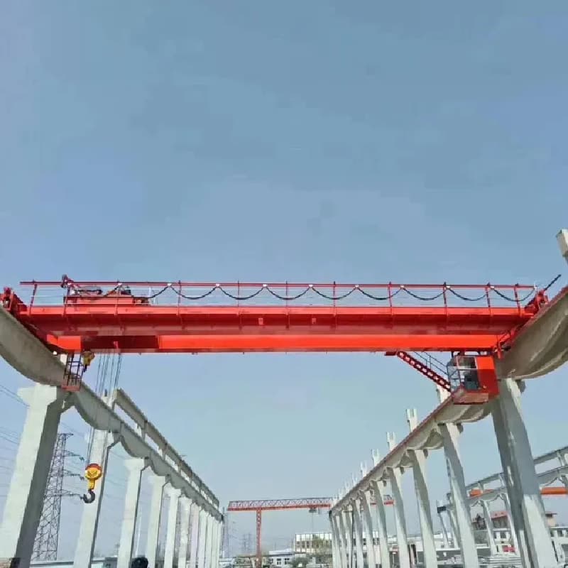 Yuantai 25 Ton Double Girder Crane for Uruguayan Steel Fabrication