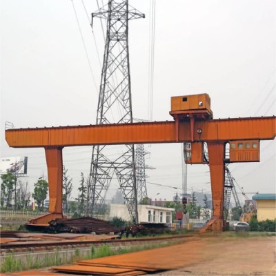 Yuantai 12m Height Single Girder Gantry Crane for Peru Logistics