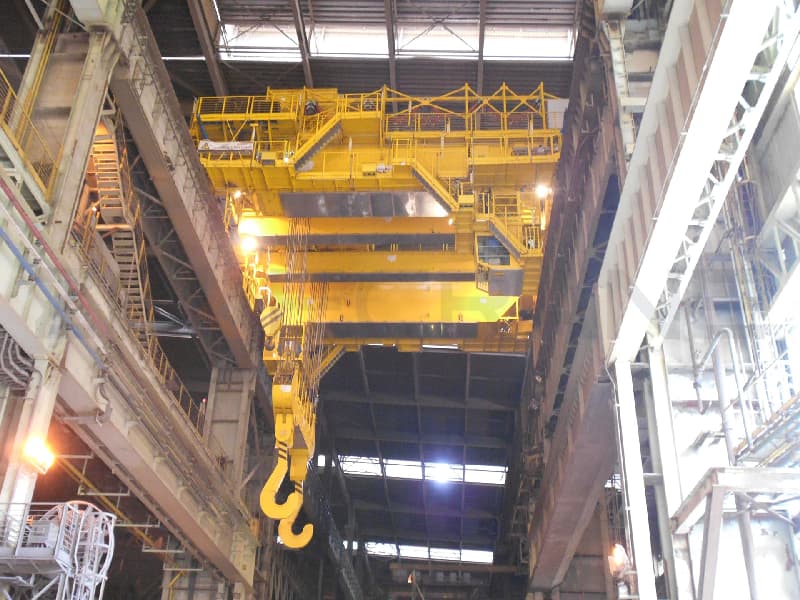 Custom Motor Brand Metallurgical Crane for Indonesia High Speed Line