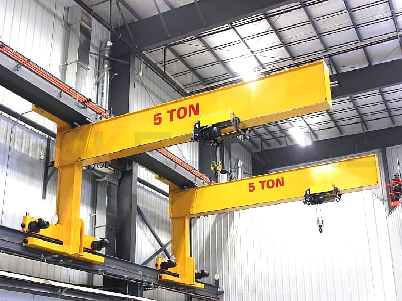 Wall Traveling Jib Crane with Traveling Mechanism for Extended Coverage