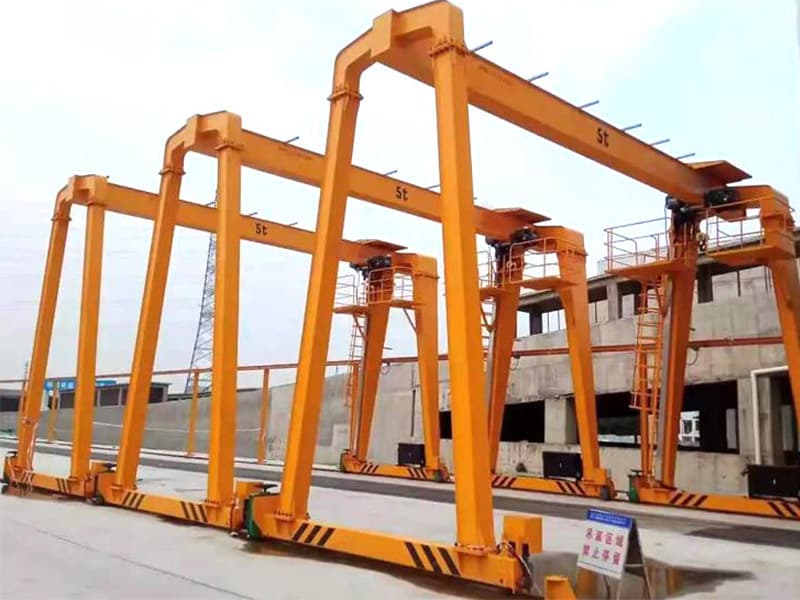 Single Girder Gantry Crane with Remote Control, Capacities 3-16 Ton