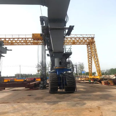 Large-Span Mobile Boat Crane with 600 Ton Capacity and 27 Meter Span