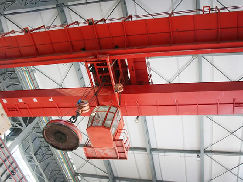 Double Girder Overhead Crane 5T 12m Span with Electromagnet for Singapore