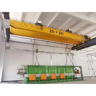 100T Dual Hoist Crane for Heavy Machinery Assembly and Maintenance in UAE