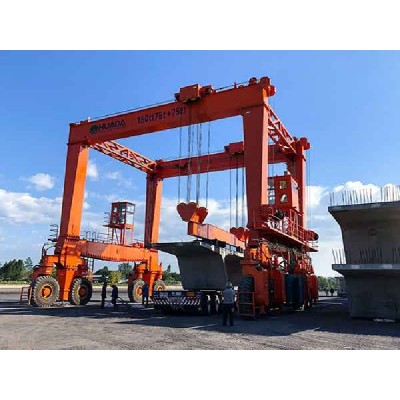 SC-120 120 Ton Straddle Carrier for Harbor and Dock Operations in Vietnam