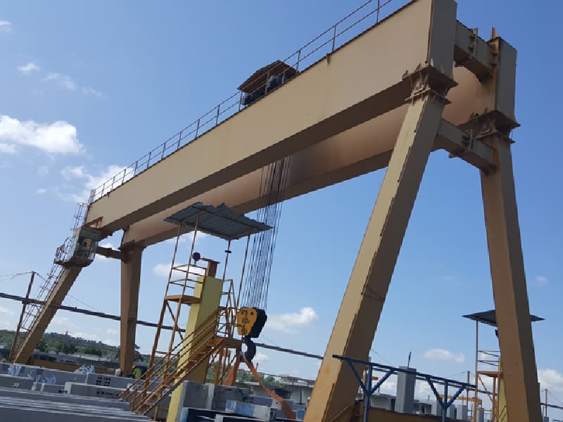 20 Ton Double Girder Gantry Crane for Heavy Loads, 25M Span, 20M Height