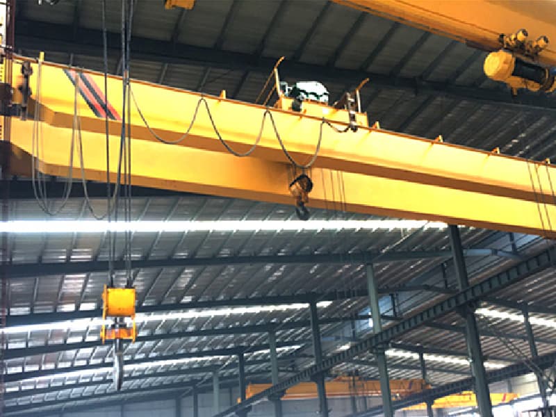 10 Ton QD Double Girder Overhead Crane 15m Lift 25m Span