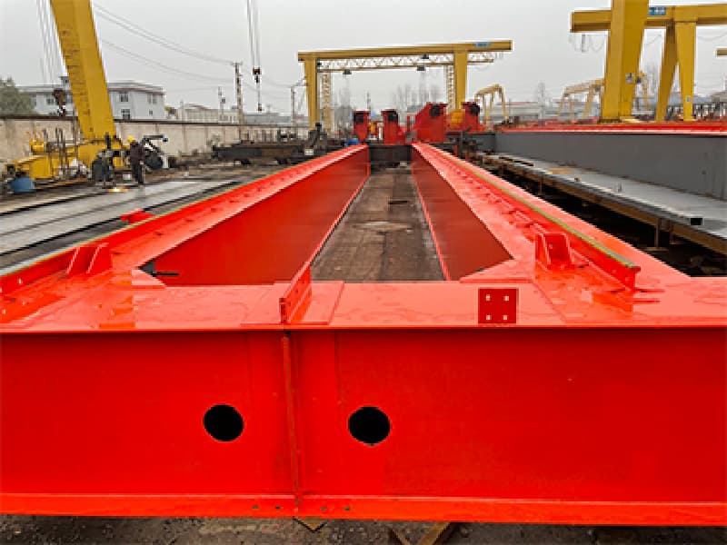 10 Ton QD Double Girder Overhead Crane 20m Lift 18m Span