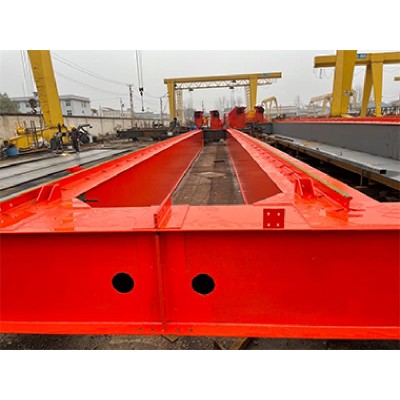 10 Ton QD Double Girder Overhead Crane 20m Lift 18m Span