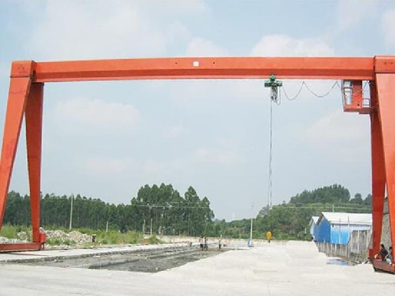 MH Single Girder Gantry Crane - 10 Ton Capacity, 30m Hoist Height, 30m Span