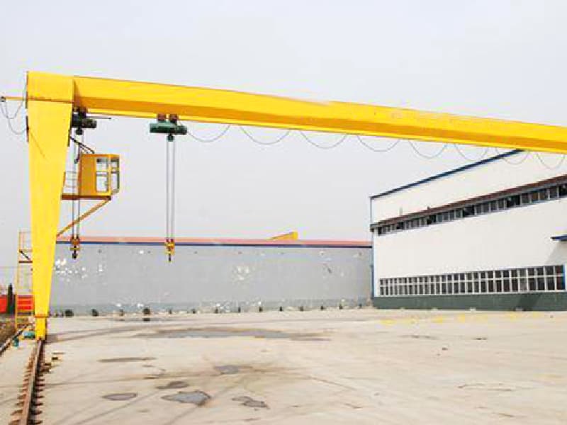BMH Semi-Gantry Crane - 7.5 Ton Capacity, 15m Hoist Height, 18m Span