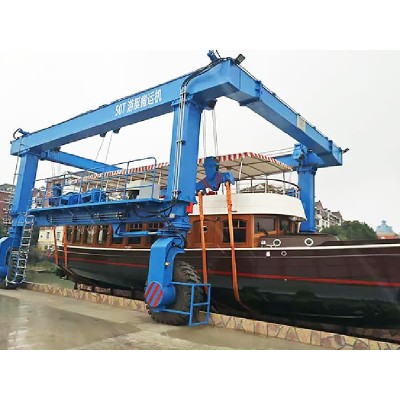 Boat Traveling Crane - 300 Ton Capacity, 30m Span, Ultra-Heavy Shipyard Crane