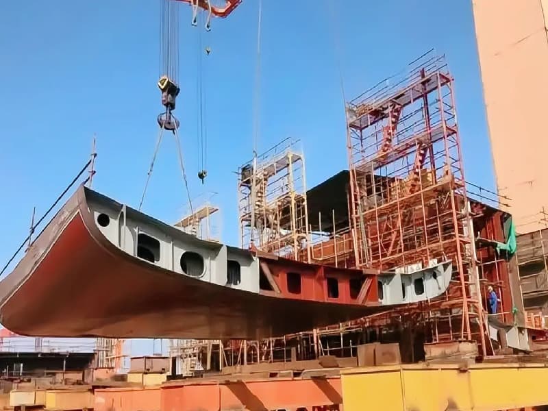 50t Shipyard Gantry Crane, 40m Lifting Height & 50m Span for Engine Installation