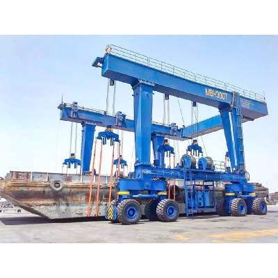 30 Ton Fast-Handling Boat Crane, 12m Lift & 16m Span