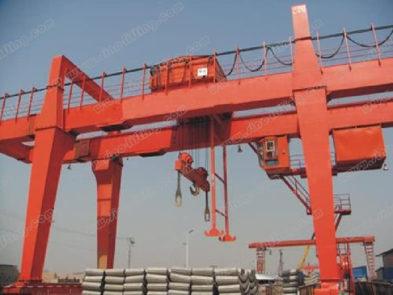 Medium Duty 10t Double Beam Gantry Crane 15m Lift 22m Span Warehouse