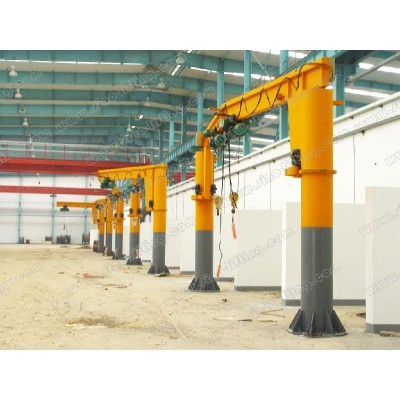 5 Ton Pillar Jib Crane Powered Rotation 5m Lift 5m Reach Steel Warehouse