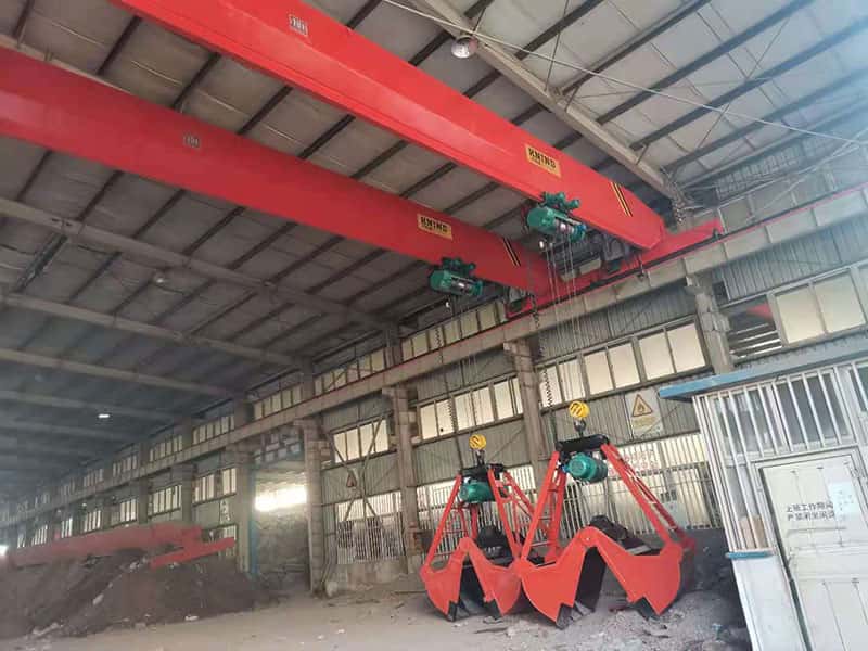 25t Hydraulic Grab Bridge Crane, 24m Lift, 22.5m Span for Port Log Handling