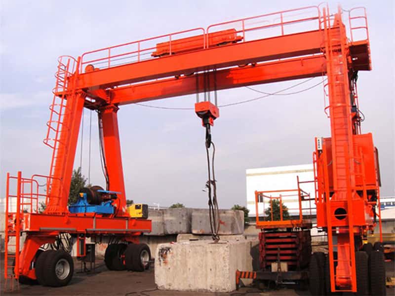 300t Double Girder Gantry Crane 11m Lift 45m Span for Heavy Port Mega Projects