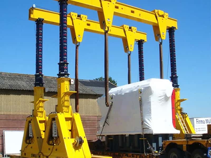 50 Ton Portable Hydraulic Gantry 12m Lift 24m Span for Heavy Equipment Yard