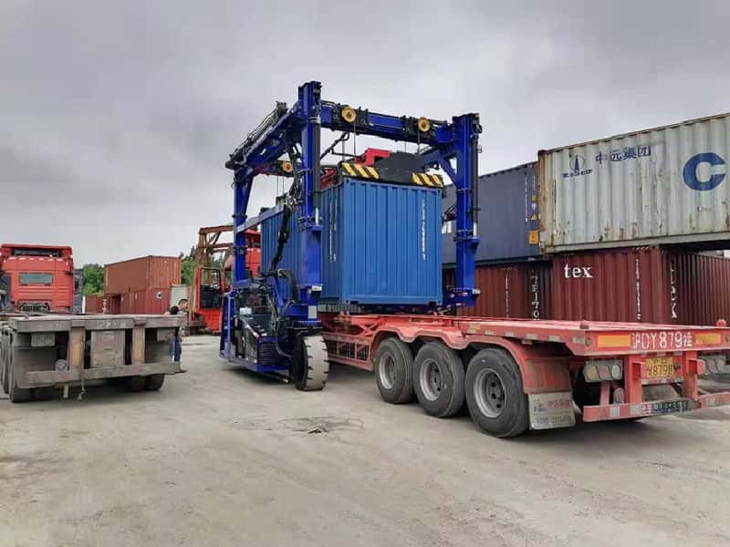EL35 35T Container Straddle Carrier for Turkey 4.4m Lift 3.2m