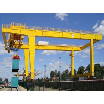 20t Rail Container Crane Nigeria with Warning Flashing Light for Sale
