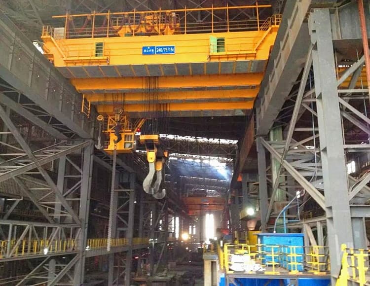 16t Ladle Crane 27mx20m Peru with Anti-Sway Frequency Control