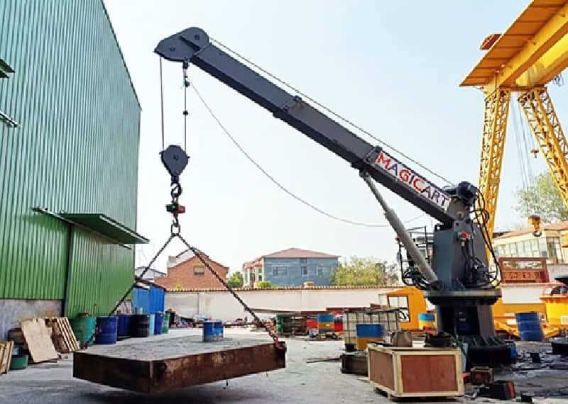 6.3tons Hydraulic telescopic crane was tested at the factory