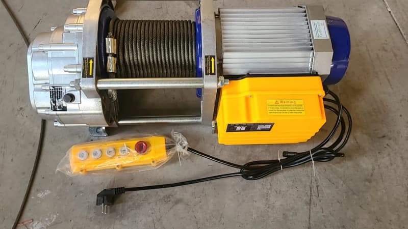 500kg Mini Wire Hoist 2.2kW 6mm Rope 36kg G.W for Easy Transport
