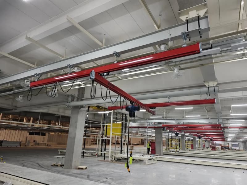 Yuantai 250kg Overhead Crane Enclosed Track Span 5m Lift 6m for Truck Service