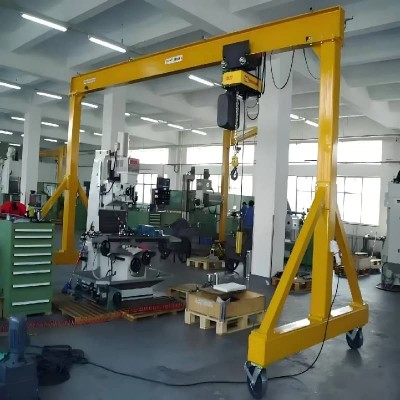 0.5T Adjustable Portable Gantry Hoist 220V Height 3m Span Adjustable 3m