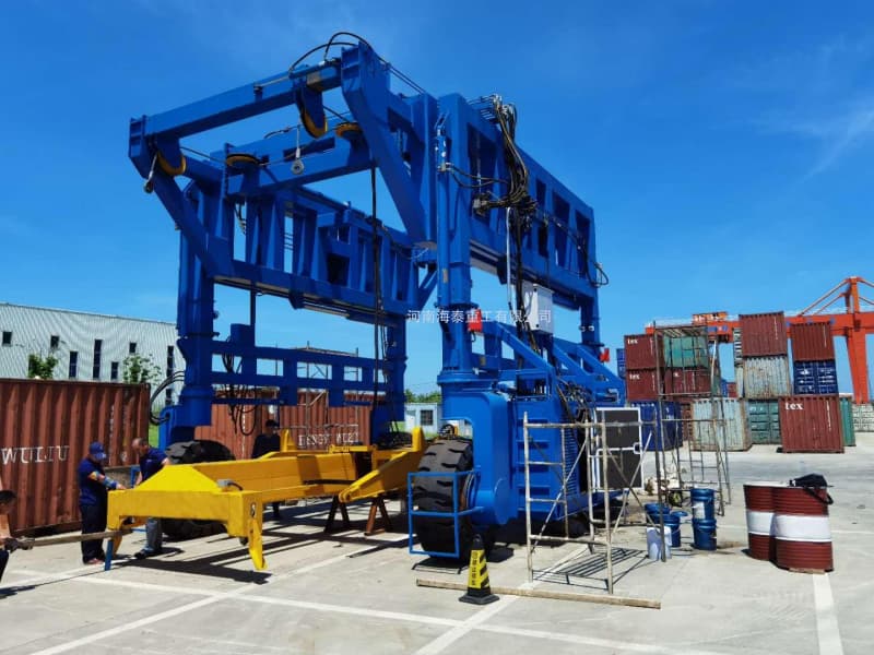 35t Straddle Carrier 10m Lift Container Stacking Port Terminal USA