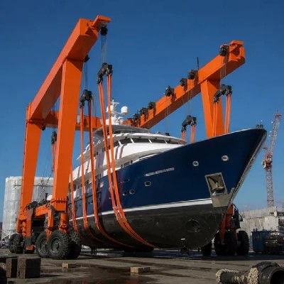 10t Marine Travel Lift 4.9m Span 5.1m Lift for Marina Italy